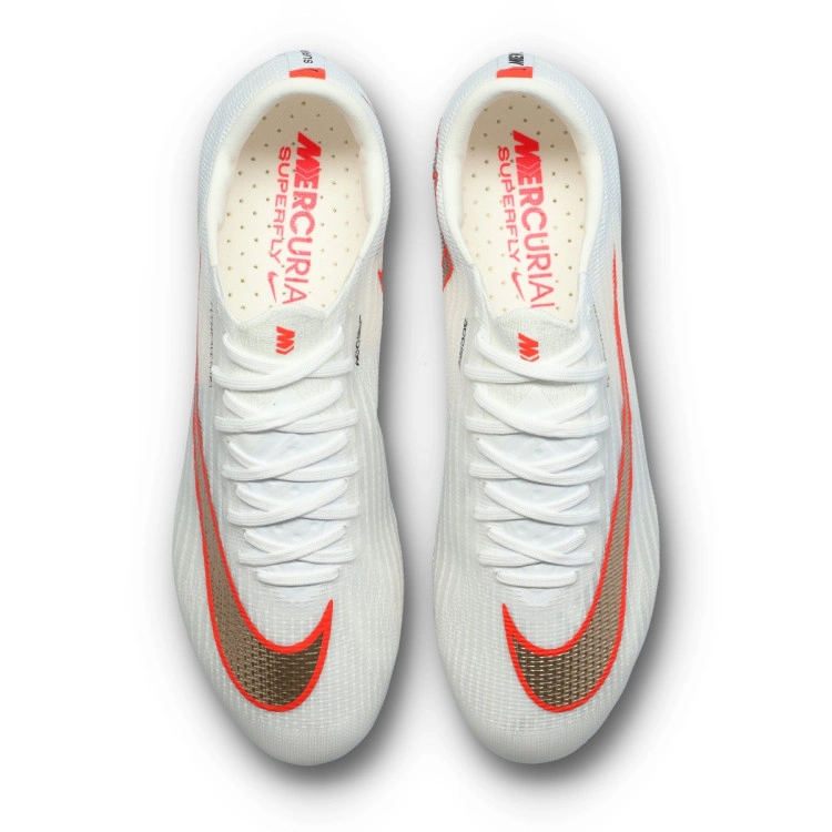 bota-nike-air-zoom-mercurial-superfly-11-elite-fg-white-blur-brt-crimson-5
